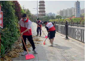 踐行雷鋒精神，奉獻(xiàn)青春力量