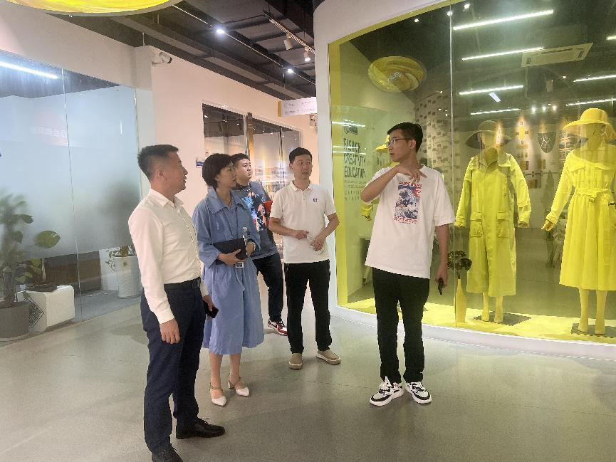調研交流 | 新仕誠公司赴廣東省服裝服飾行業(yè)協(xié)會拜訪交流
